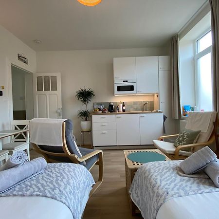 Logies-M Comfort Studios Inc Bikes B&B Ostend Exterior photo