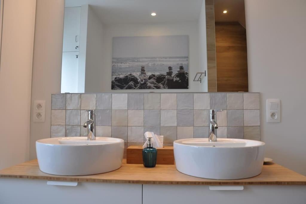 Logies-M Comfort Studios Inc Bikes B&B Ostend Exterior photo