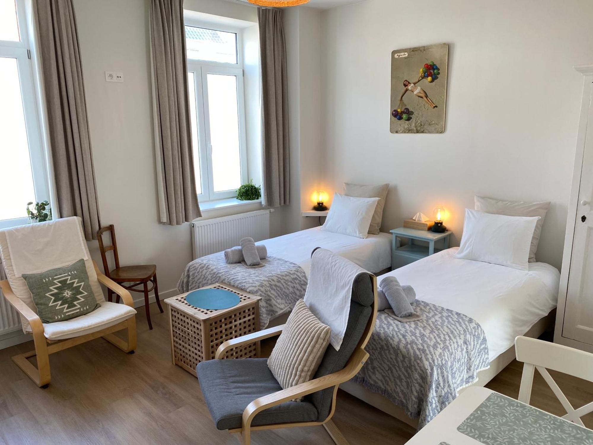 Logies-M Comfort Studios Inc Bikes B&B Ostend Exterior photo